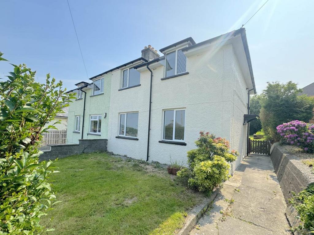 Third Avenue, Penparcau, Aberystwyth 3 bed semidetached house for sale