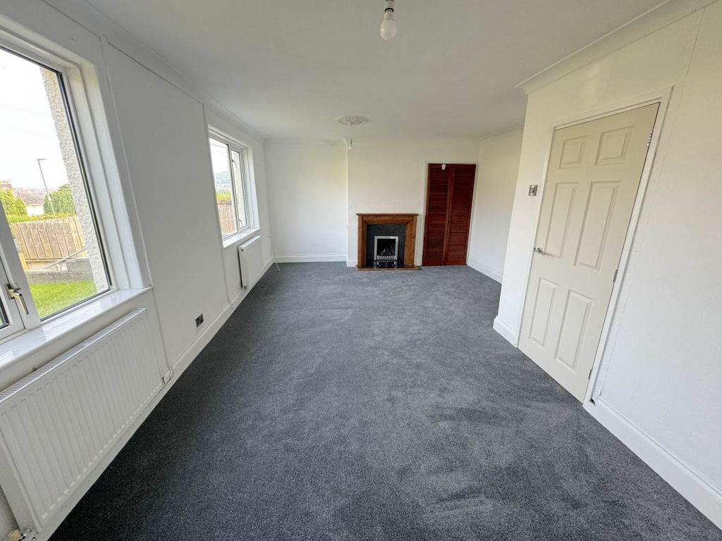 Third Avenue, Penparcau, Aberystwyth 3 bed semidetached house for sale