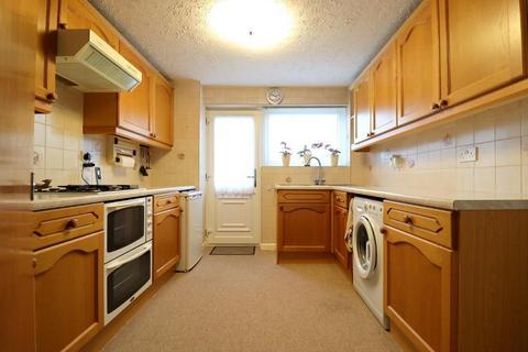 3 bedroom detached house for sale, Putteridge Road, Putteridge, Luton, Bedfordshire, LU2 8HJ