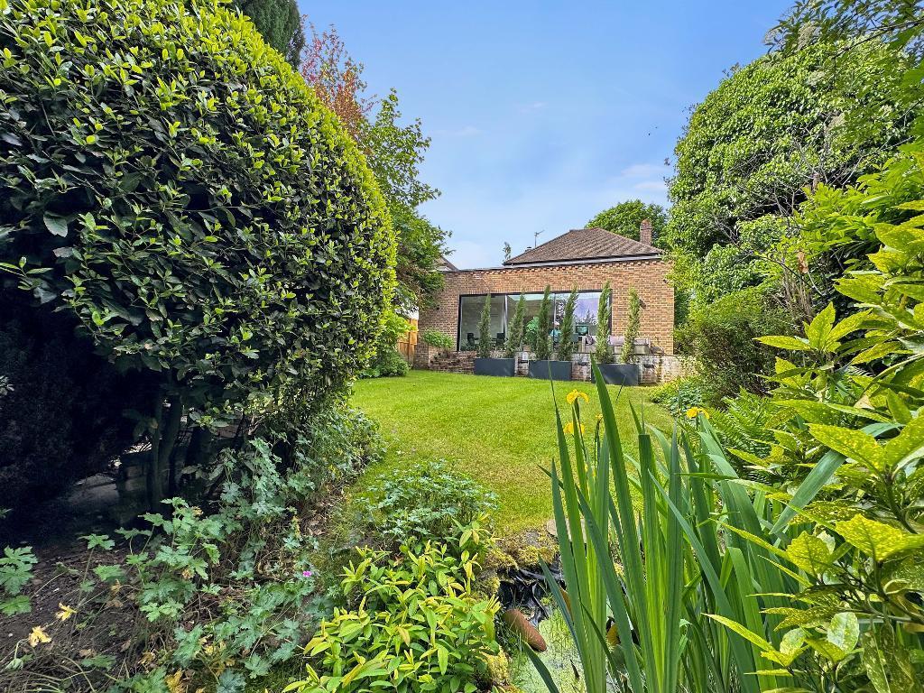 Ownstead Gardens, Sanderstead... 4 bed detached house for sale £795,000