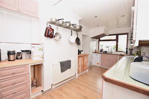 6 Coast View, Bude, EX23 8AG
