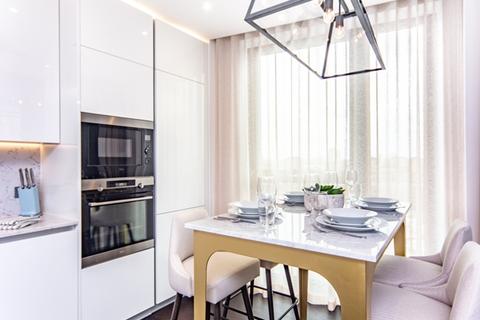 2 bedroom flat to rent, The Residences, Nine Elms SW11