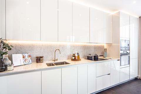 2 bedroom flat to rent, The Residences, Nine Elms SW11