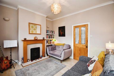 2 bedroom terraced house for sale, Cornwall Street, Cottingham