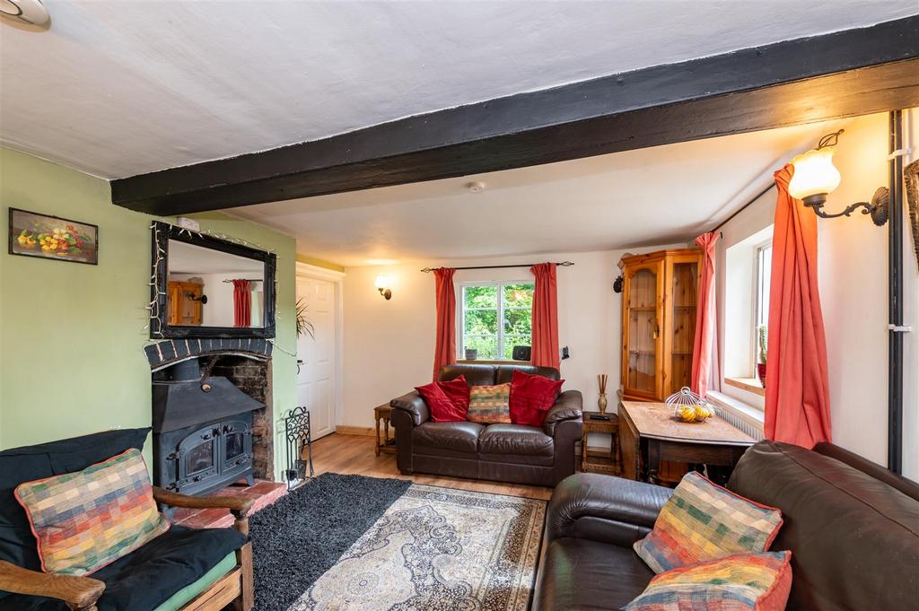 Lindridge Lodge - internals-6.JPG