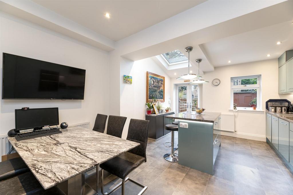 Dining Kitchen