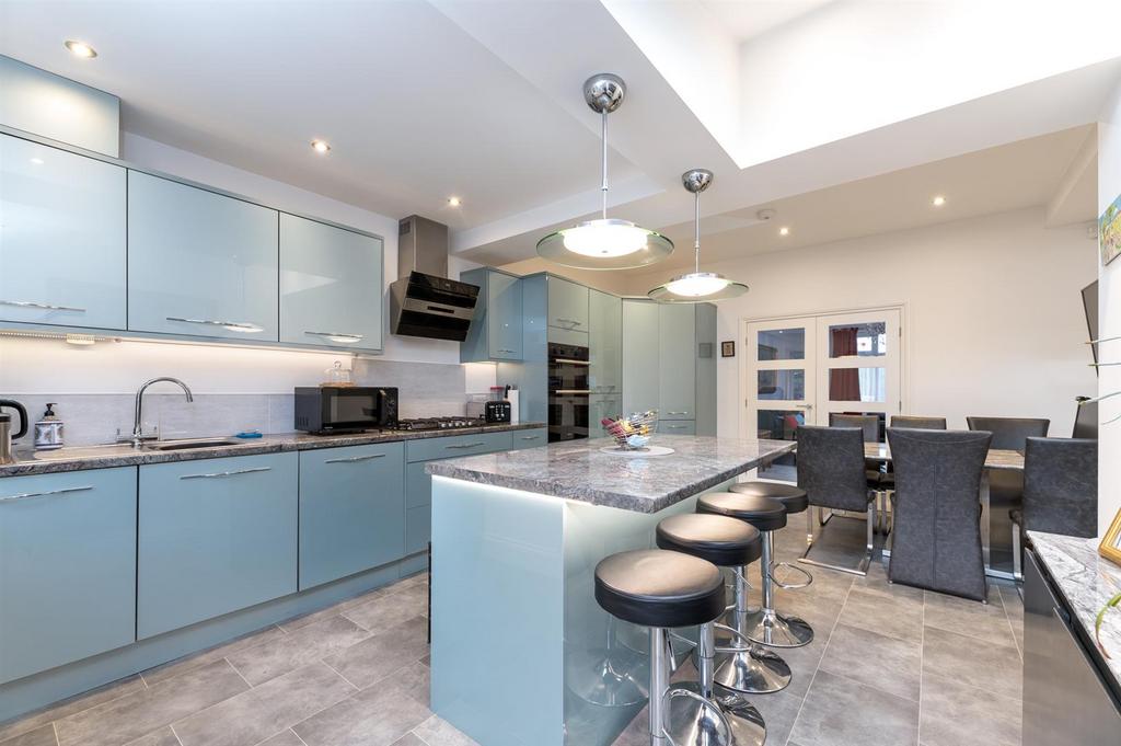 Dining Kitchen