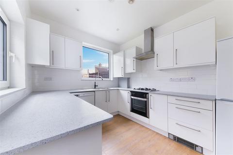 4 Orchard Road, Sutton, SM1 2QA
