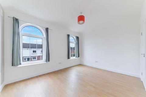 4 Orchard Road, Sutton, SM1 2QA