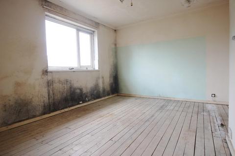 17 Boxgrove Road, London, SE2 9JZ