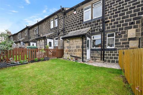 2 bedroom terraced house for sale, Ashtofts Mount, Guiseley, Leeds