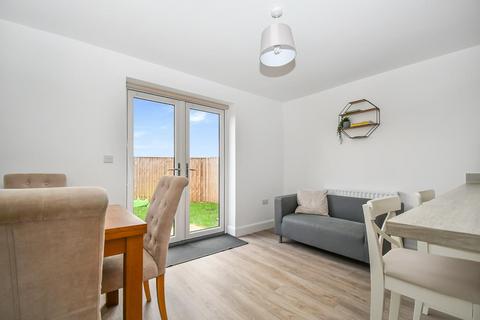 3 bedroom townhouse for sale, Stansfield Close, Apperley Bridge