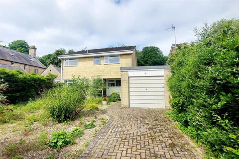 12 Highlands Close, Corsham, SN13 0LA