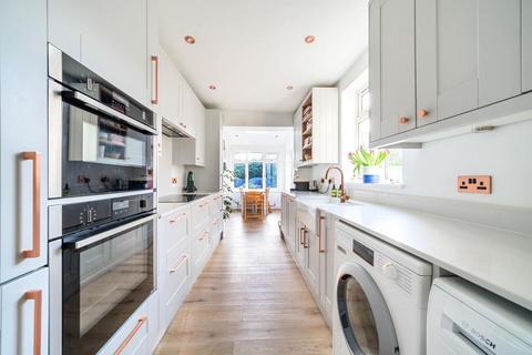 78 Elm Road, Kingston Upon Thames, KT2 6HU
