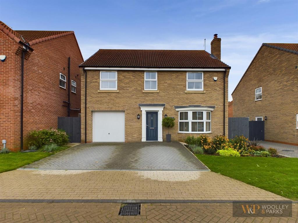 Goldy Wood Avenue, Skirlaugh, Hull 4 bed detached house for sale £350,000