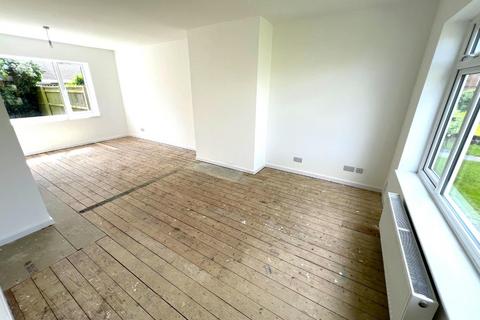 3 bedroom end of terrace house for sale, Blakeney Avenue, Nythe
