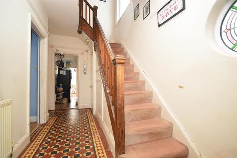 3 bedroom detached house for sale, Wenlock Road, Shrewsbury