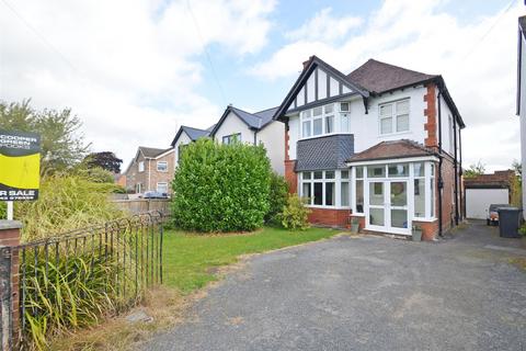 3 bedroom detached house for sale, Wenlock Road, Shrewsbury