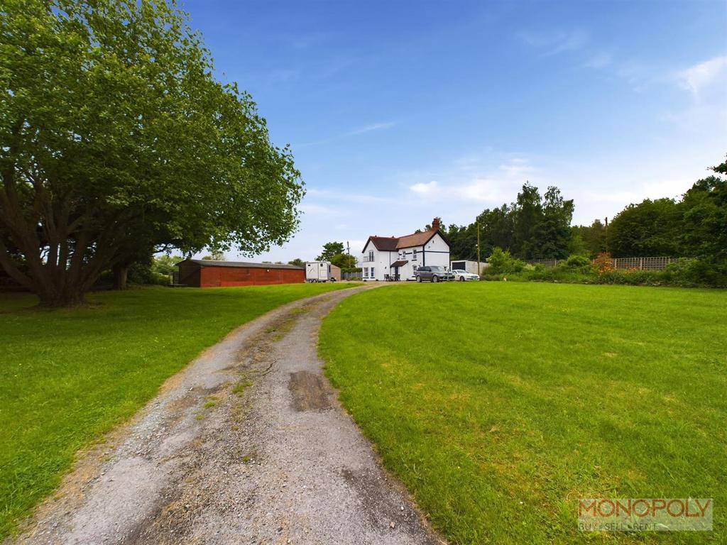 Hafod, Ruabon, Wrexham 3 bed detached house for sale £795,000