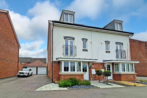 4 bedroom semi-detached house for sale, Benjamin Gray Drive, Littlehampton