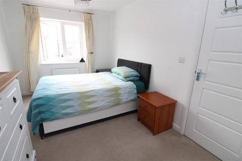 22 Benjamin Gray Drive, Littlehampton, BN17 7FA