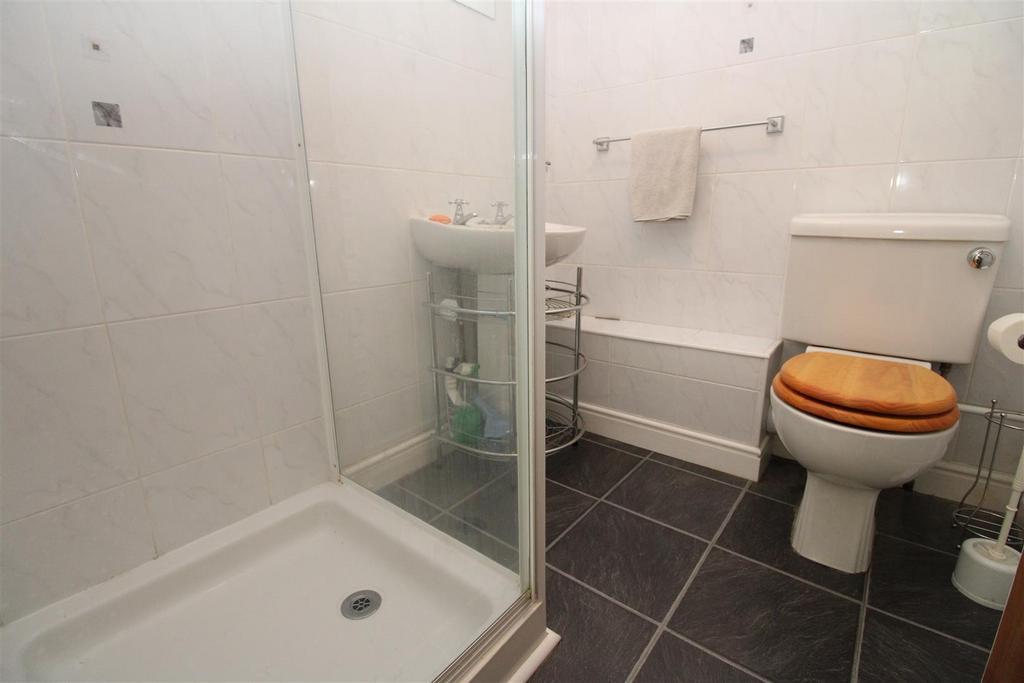 Shower room annexe.JPG