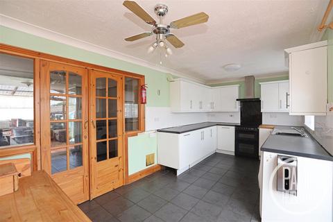 3 bedroom terraced house for sale, Grice Close, Kessingland, NR33