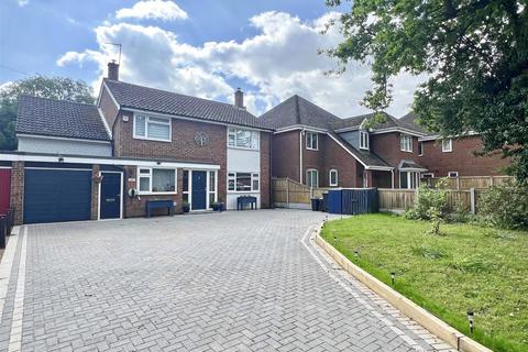 4 bedroom detached house for sale, London Road, Black Notley, Braintree