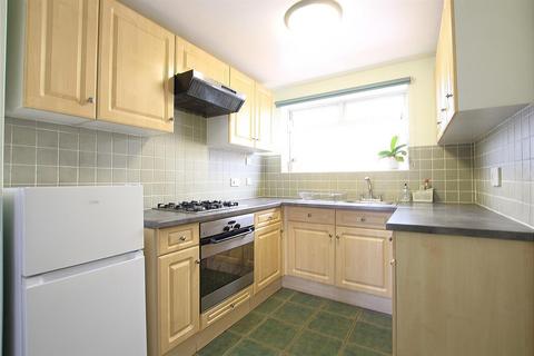 2 bedroom semi-detached house for sale, Brabazon Road, Heston TW5