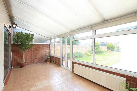 19 Brabazon Road, Hounslow, TW5 9LL