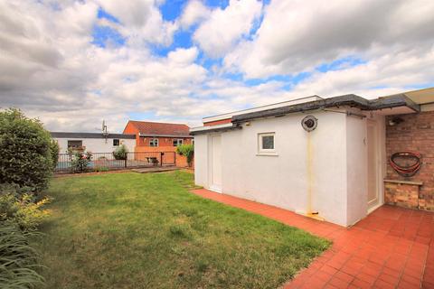 19 Brabazon Road, Hounslow, TW5 9LL