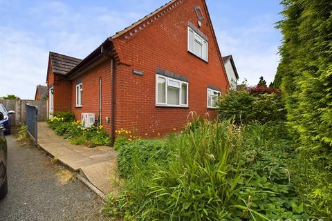 3 bedroom detached bungalow for sale, Babbinswood, Whittington