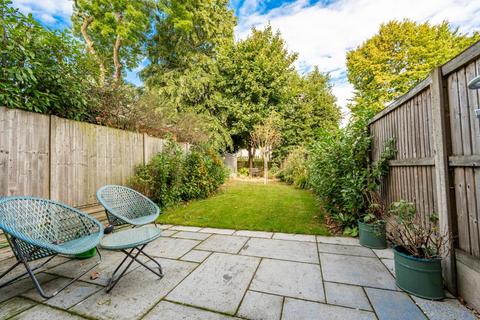 4 bedroom semi-detached house for sale, Barnetson Place, Dunmow, Essex