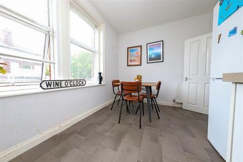 2 bedroom apartment to rent, Sackville Road, Hove