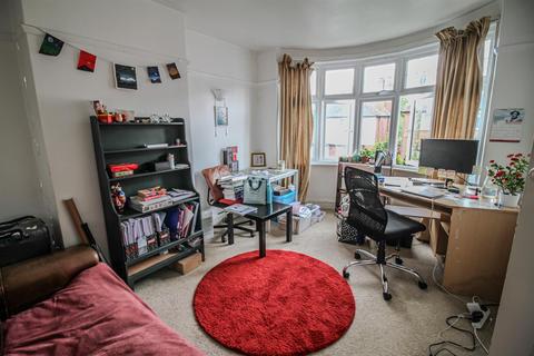 1 bedroom flat to rent, Marlborough Road, Beeston