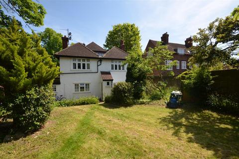 8 bedroom property for sale, Norton Way South, Letchworth Garden City