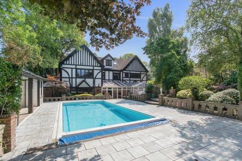 6 bedroom detached house for sale, Withdean Road, Brighton BN1