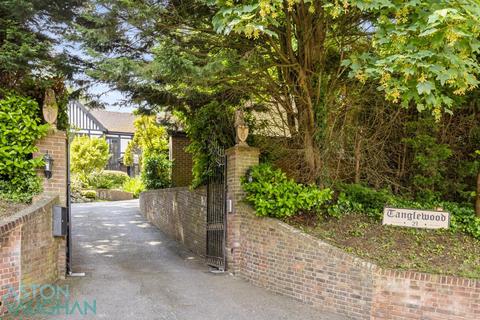 6 bedroom detached house for sale, Withdean Road, Brighton BN1