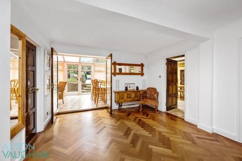 21 Withdean Road, Brighton, BN1 5BL