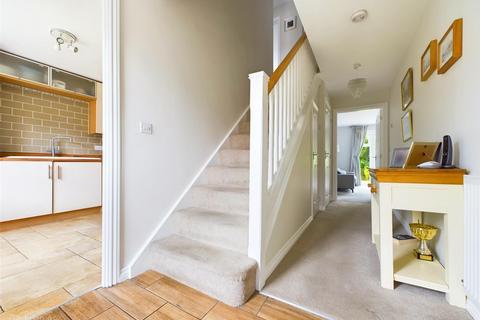 24 Bradstone Drive, Mapperley, Nottingham, NG3 5SY