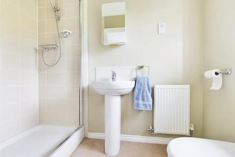 24 Bradstone Drive, Mapperley, Nottingham, NG3 5SY