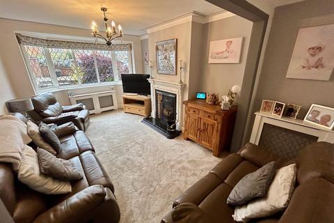 243 Waltham Way, London, E4 8AQ
