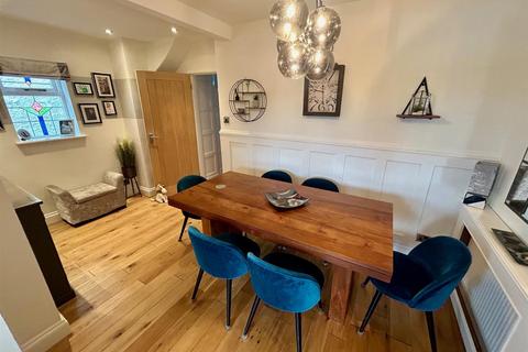 243 Waltham Way, London, E4 8AQ