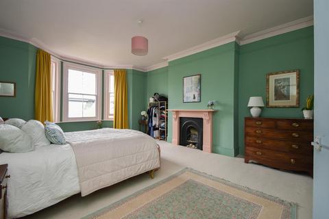 1 bedroom flat for sale, Anglesea Terrace, St. Leonards-On-Sea