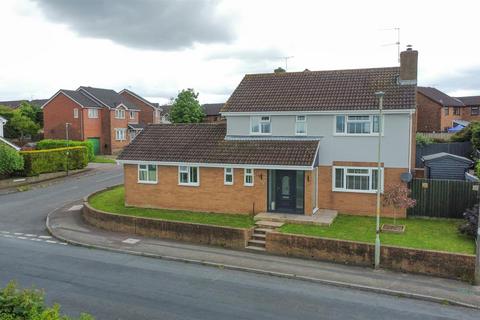 5 bedroom detached house for sale, The Oak Field, Cinderford GL14