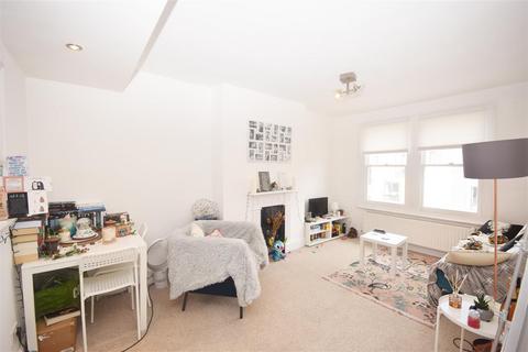 2 bedroom apartment to rent, White Hart Lane, Barnes