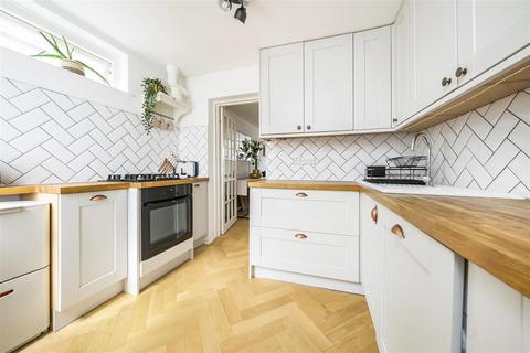 2 bedroom terraced house for sale, Grosvenor Road, Twickenham