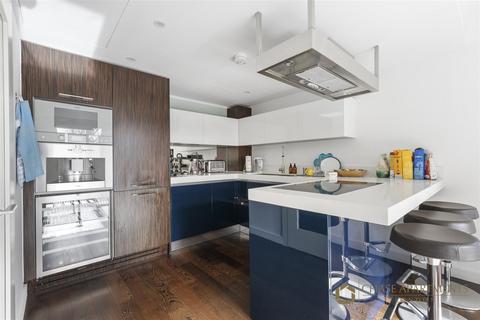 3 bedroom apartment for sale, Bramah House, Gatliff Road, London SW1W