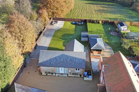 2 bedroom detached bungalow for sale, Bury Road, Bury St. Edmunds IP30