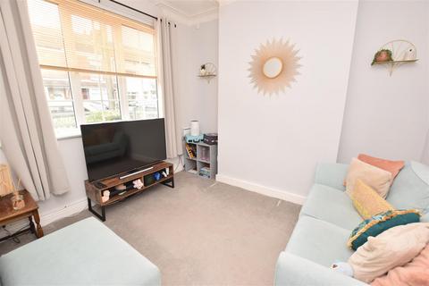 194 Barcroft Street, Cleethorpes, DN35 7DX